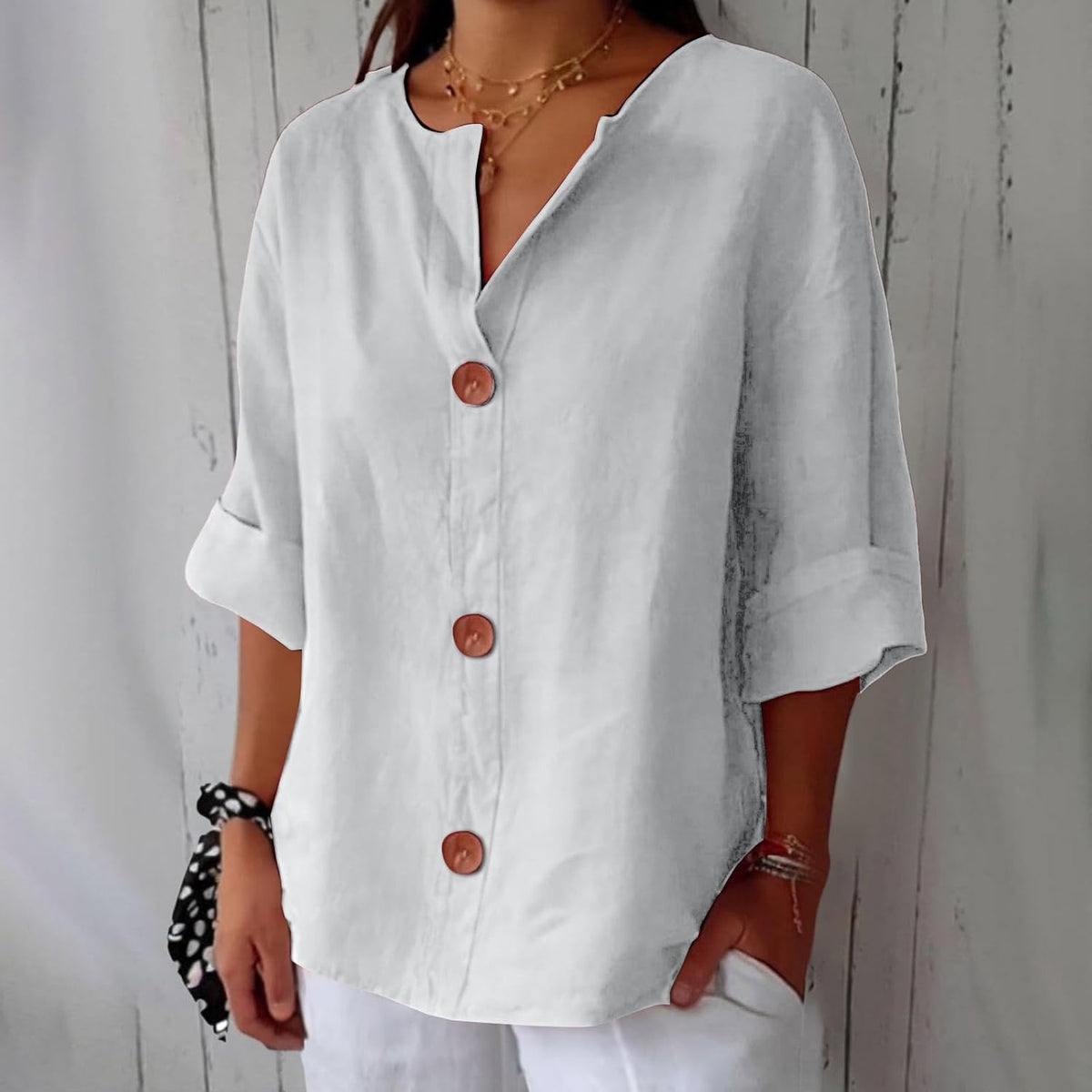 Blusa Oversize Minimalista con Estructura Vertical
