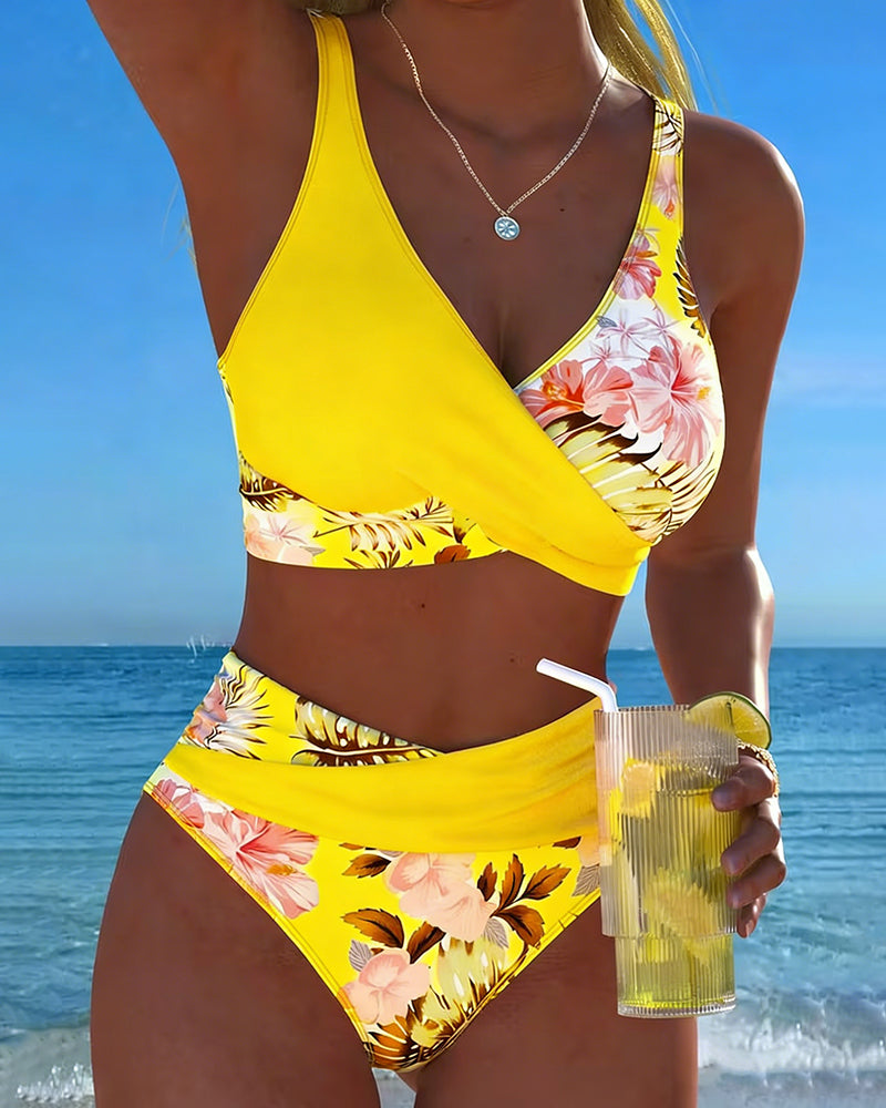 ÁNGELA™ | Bikini de dos piezas con estampado floral y contraste