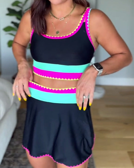Myra™ | elegante traje de baño de tres piezas en bloques de color