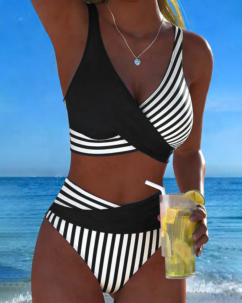 EVA™ | Bikini Cruzado Rayado Impreso
